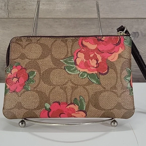 Coach Jumbo Rose Signature Coated Canvas Wristlet Wallet - Picture 4 of 11